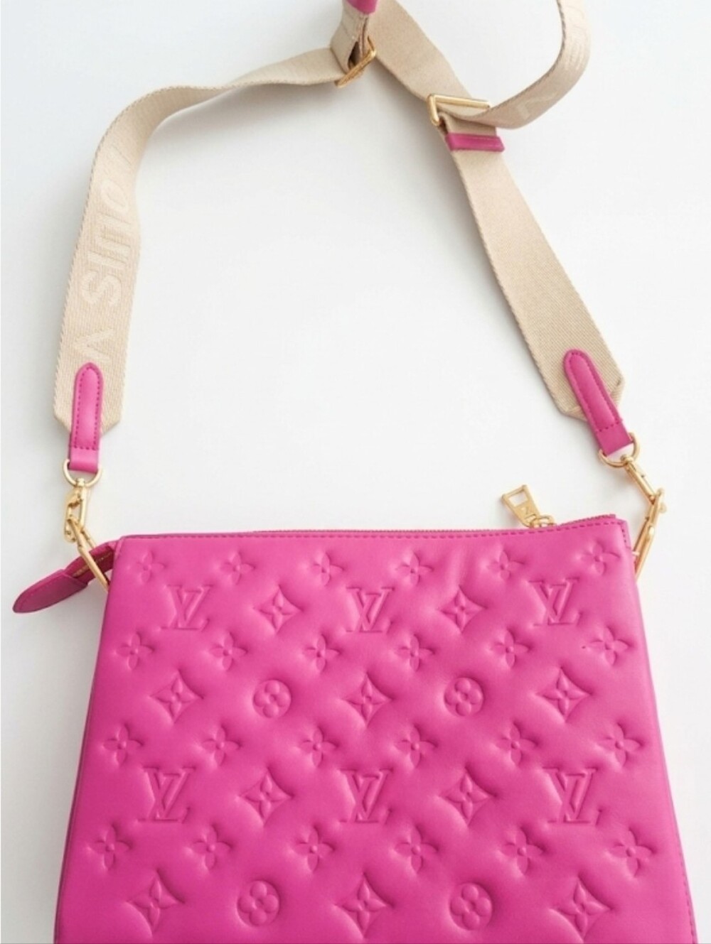Play Purse Hot Pink Monogram Crossbody with Beige Strap - Picture 5 of 5
